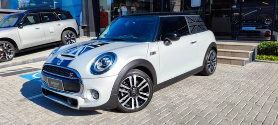 MINI COOPER 2.0 16V TWINPOWER GASOLINA S 2P STEPTRONIC MINI COOPER 2.0 16V TWINPOWER GASOLINA S 2P STEPTRONIC
